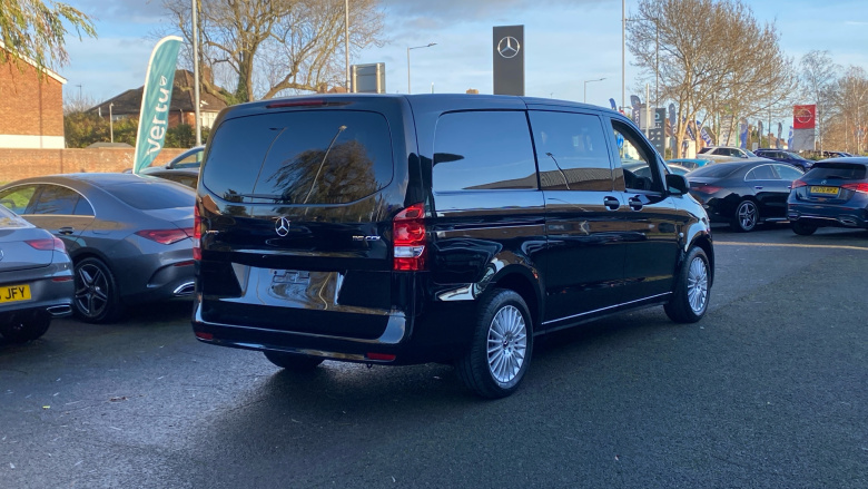 Mercedes-Benz Vito L2 Diesel Rwd 116CDI Pro Crew Van 9G-Tronic